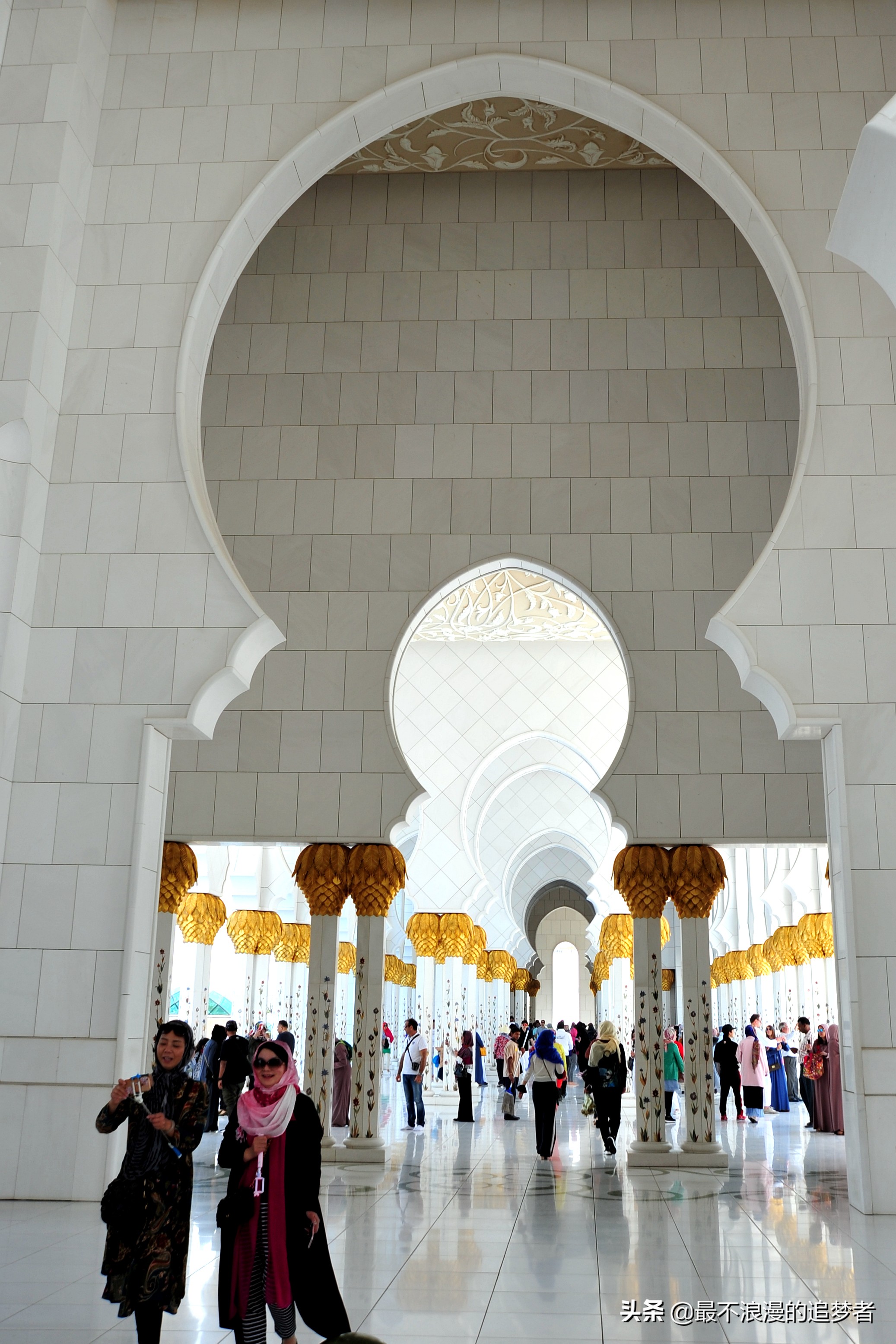 阿联酋谢赫扎耶德清真寺旅游,迪拜谢赫扎耶德路旅游