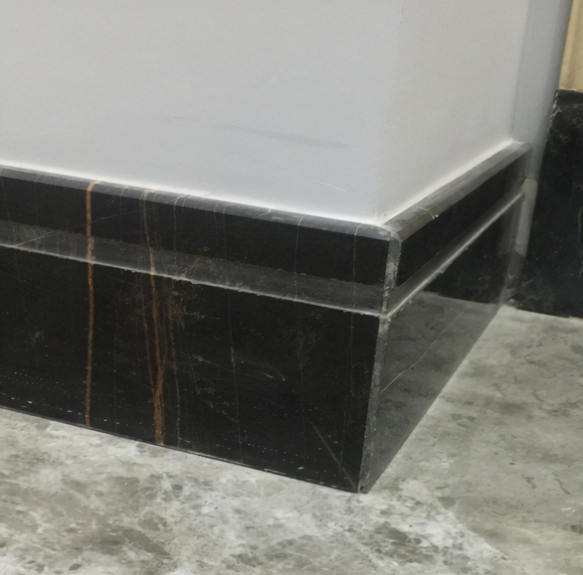 石材踢脚线形状,石材踢脚线做法