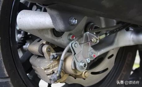 tr400cc踏板车,铃木汉堡人400cc踏板车