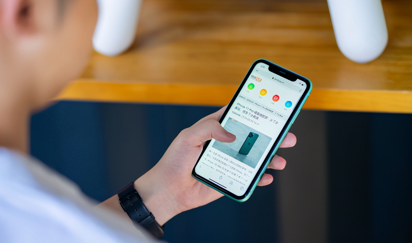 8月份最值得入手的手机是哪一款,现在最不值得入手的四部手机