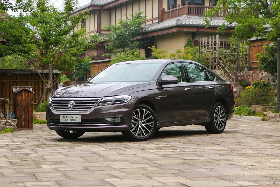 大众新朗逸500万纪念版值得买吗,大众朗逸自动挡风尚版值不值得买