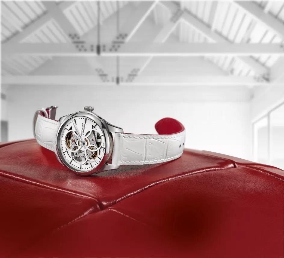 哪款手表适合情侣表,情侣对表高端机械腕表