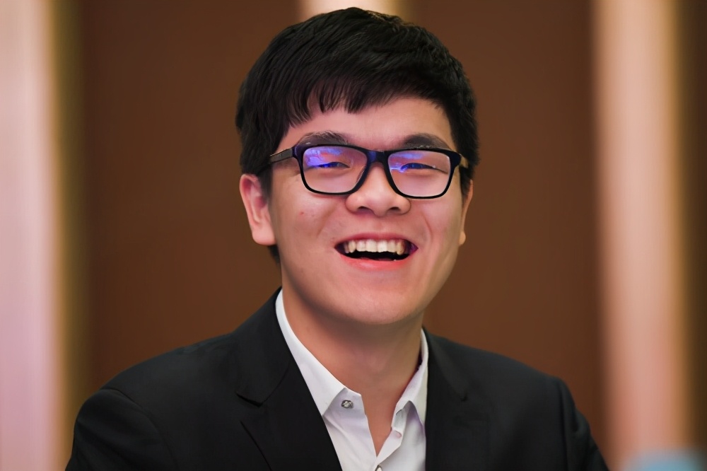 柯洁最新围棋比赛视频讲解,柯洁败李世石