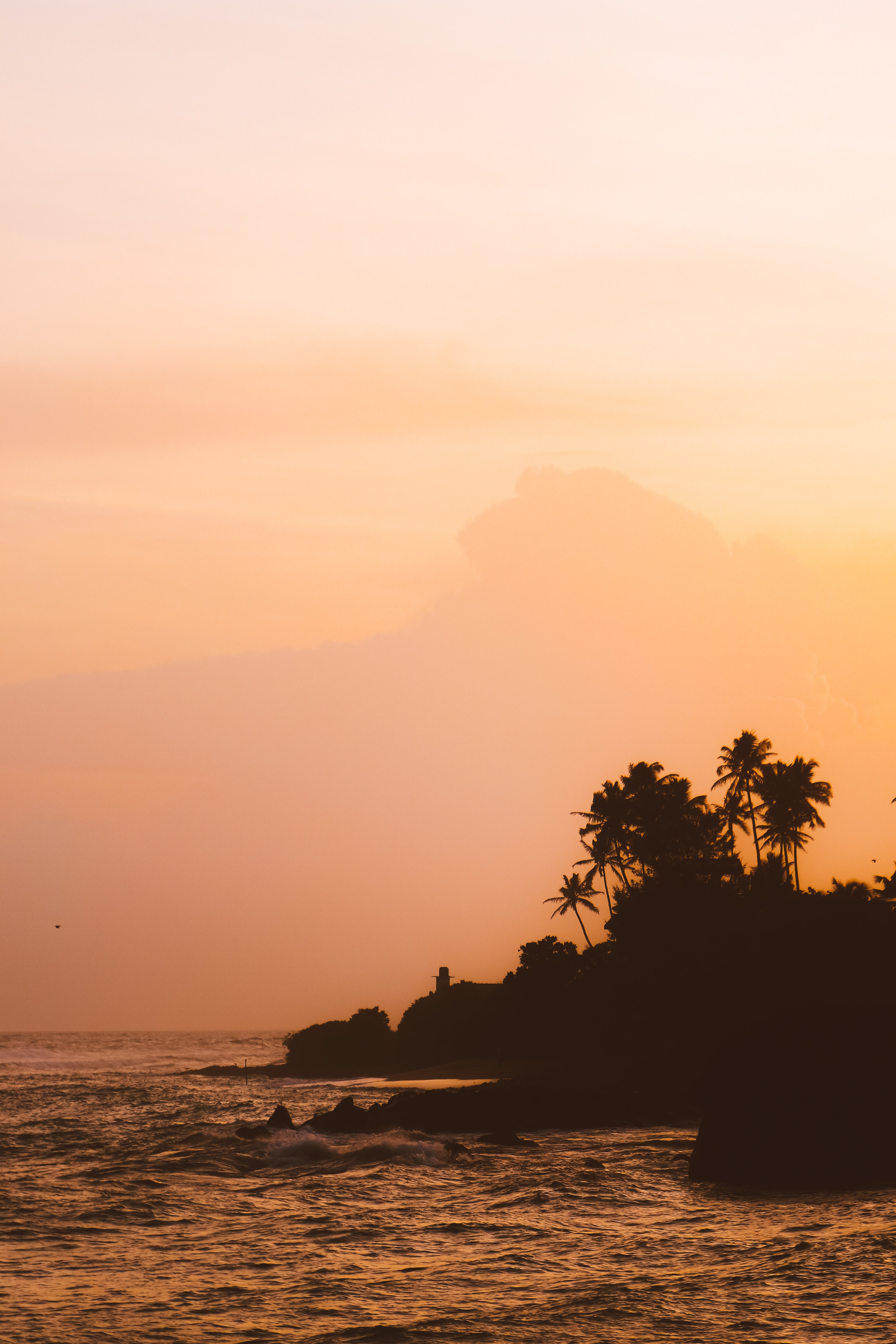 保费比保额高值得买吗,保费比保额低多少合适