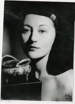 106岁芭蕾舞女终身未婚却人人羡慕：长寿秘诀，远离男人，多跳舞