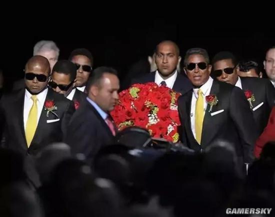 迈克尔杰克逊你并不孤独歌词,你并不孤独迈克尔杰克逊