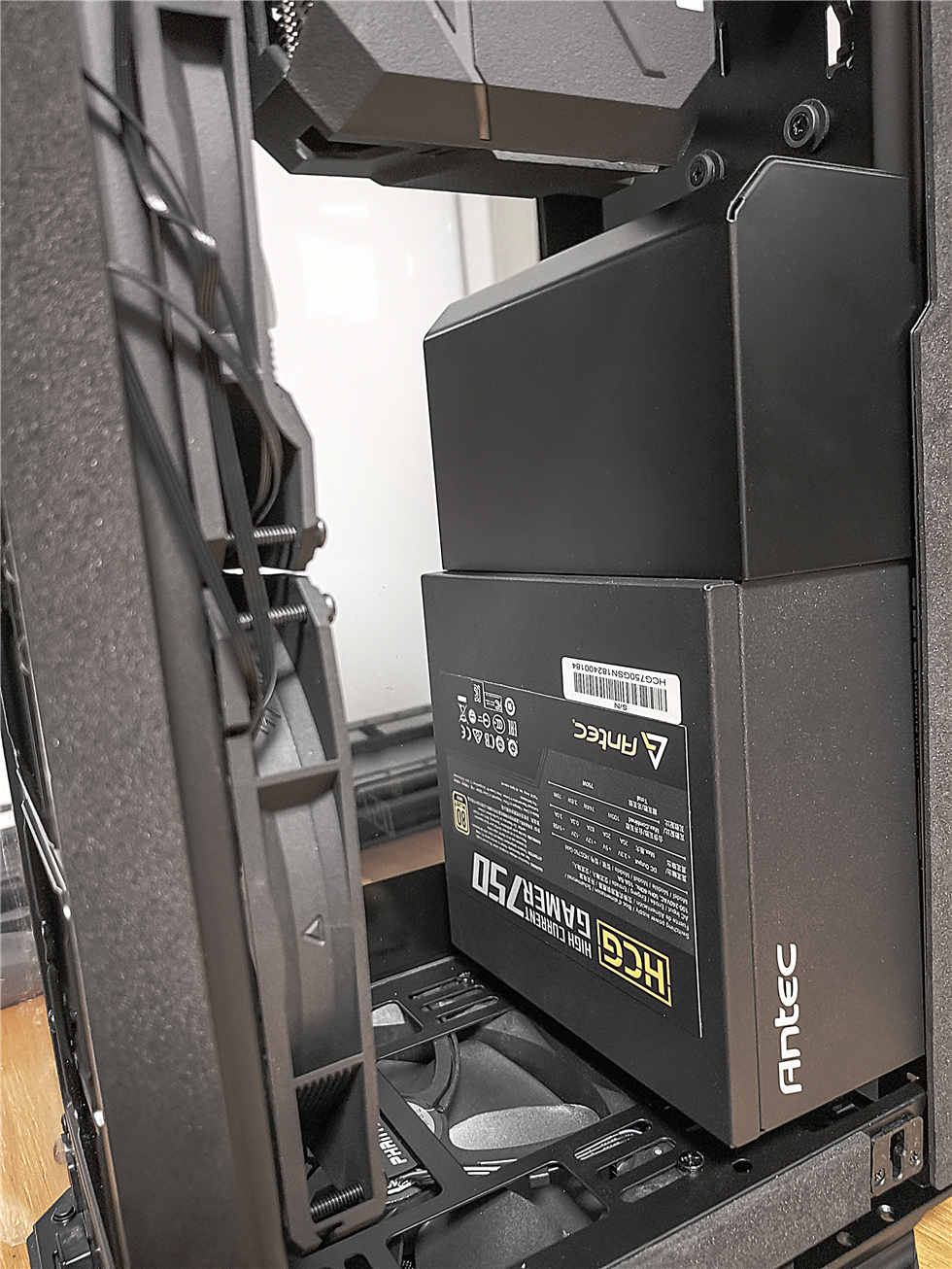 追风者217xe可以装几个硬盘,追风者pk217xe风道解析