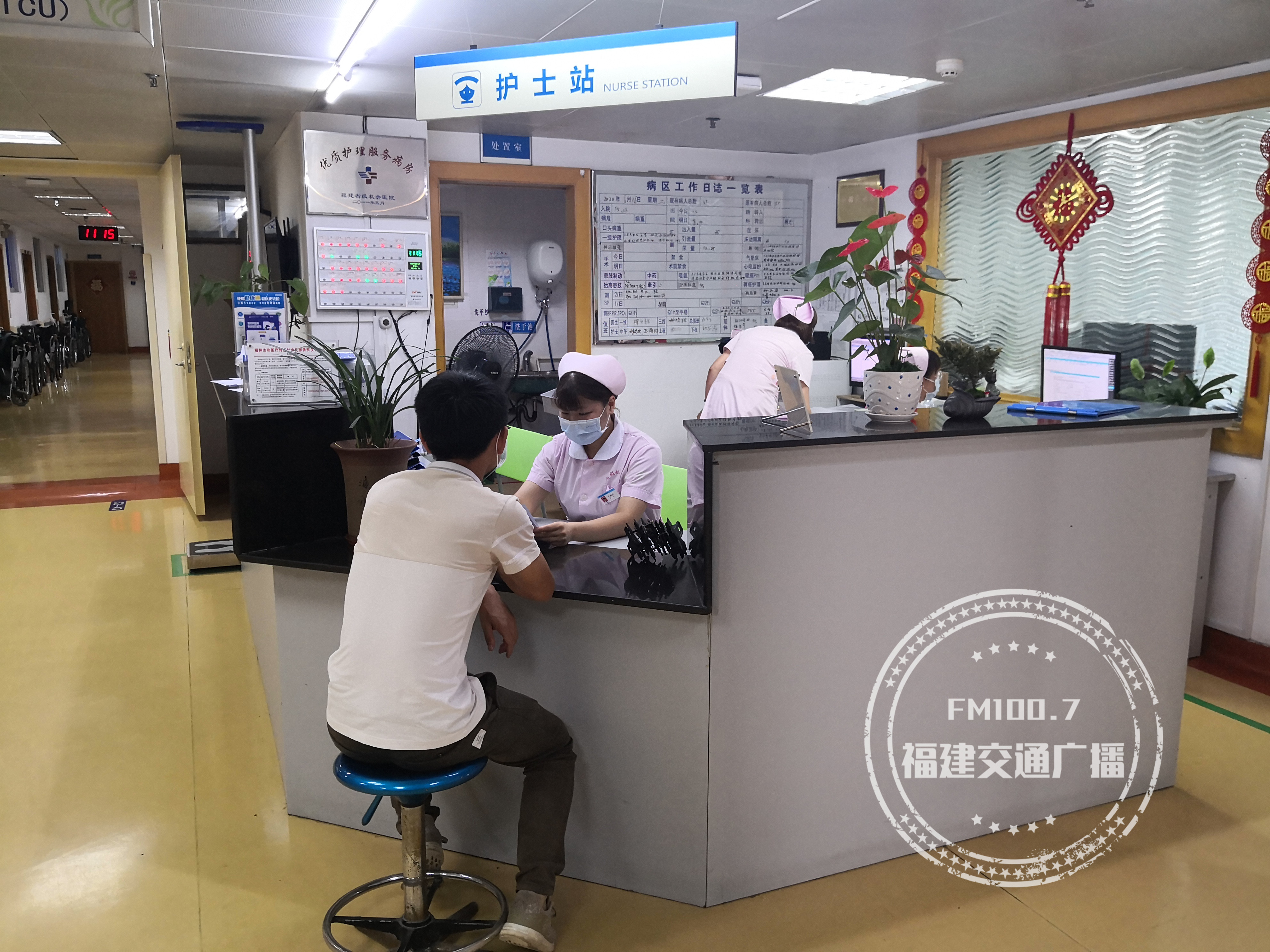 胆囊里边有石头需要切除吗,胆囊长满石头该咋办