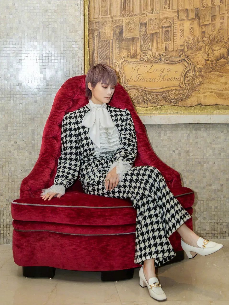 秋季小白鞋百搭款,潮流百搭小白鞋舒适不累脚的皮鞋