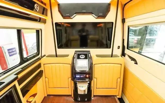 奔驰斯宾特商务车柴油四驱黄牌,奔驰斯宾特商务车9座客车蓝牌