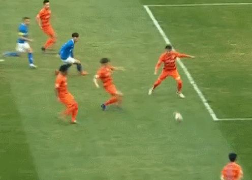 论文抄袭VS中超联赛，风马牛不相及的事情都能上热搜！