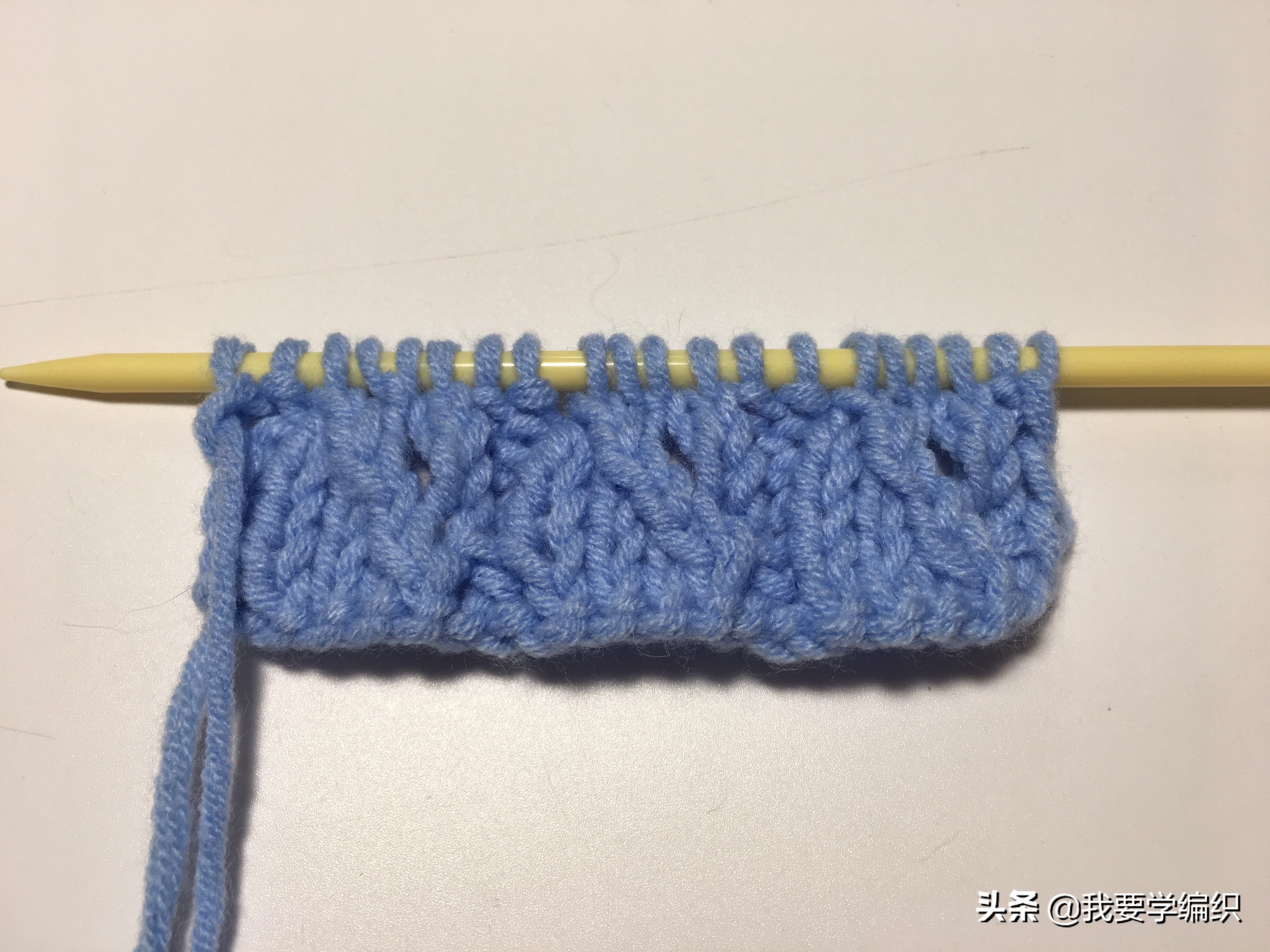 自上而下水波纹花样的编织教程,镂空波浪条编织花样