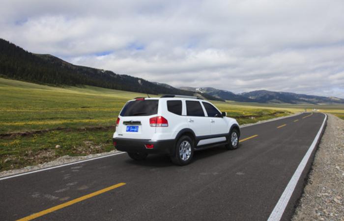 自驾去西藏真的有搭车的么,藏地自驾和西藏自驾