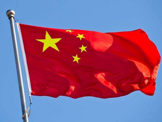 曾在奥运会上拼得耳鼻出血的姑娘再对比里皮所批的没斗志男足