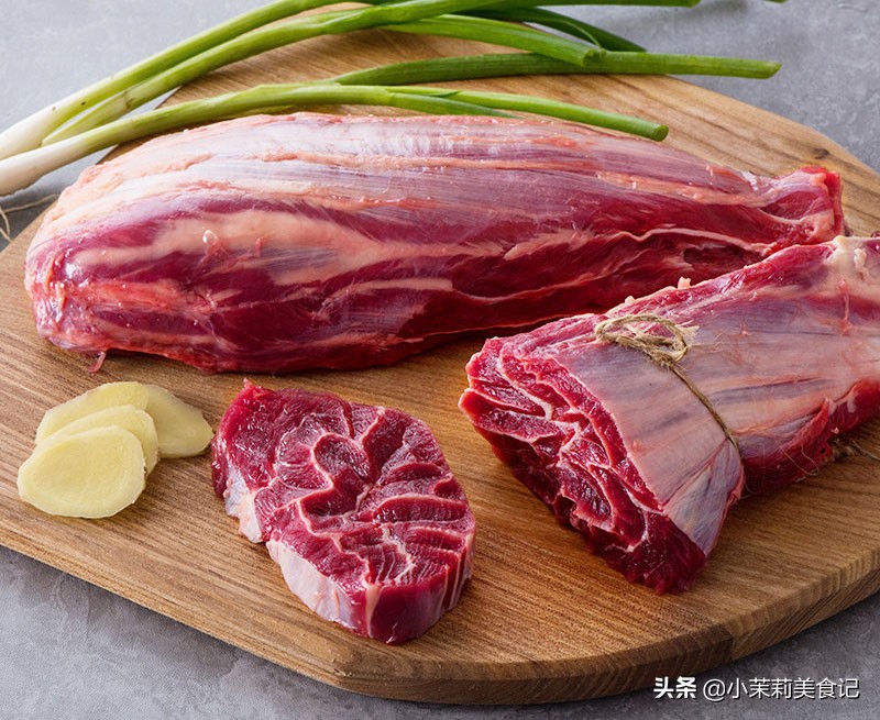 原来牛肉也有假的，难吃又不健康，牢记4招，轻松辨别假牛肉