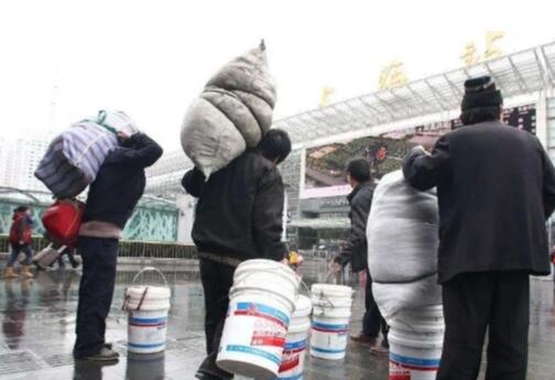 农村不出门打工干什么能挣钱,外出打工在家做什么工作好