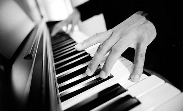 中日钢琴对比完整版,德国日本中国钢琴对比