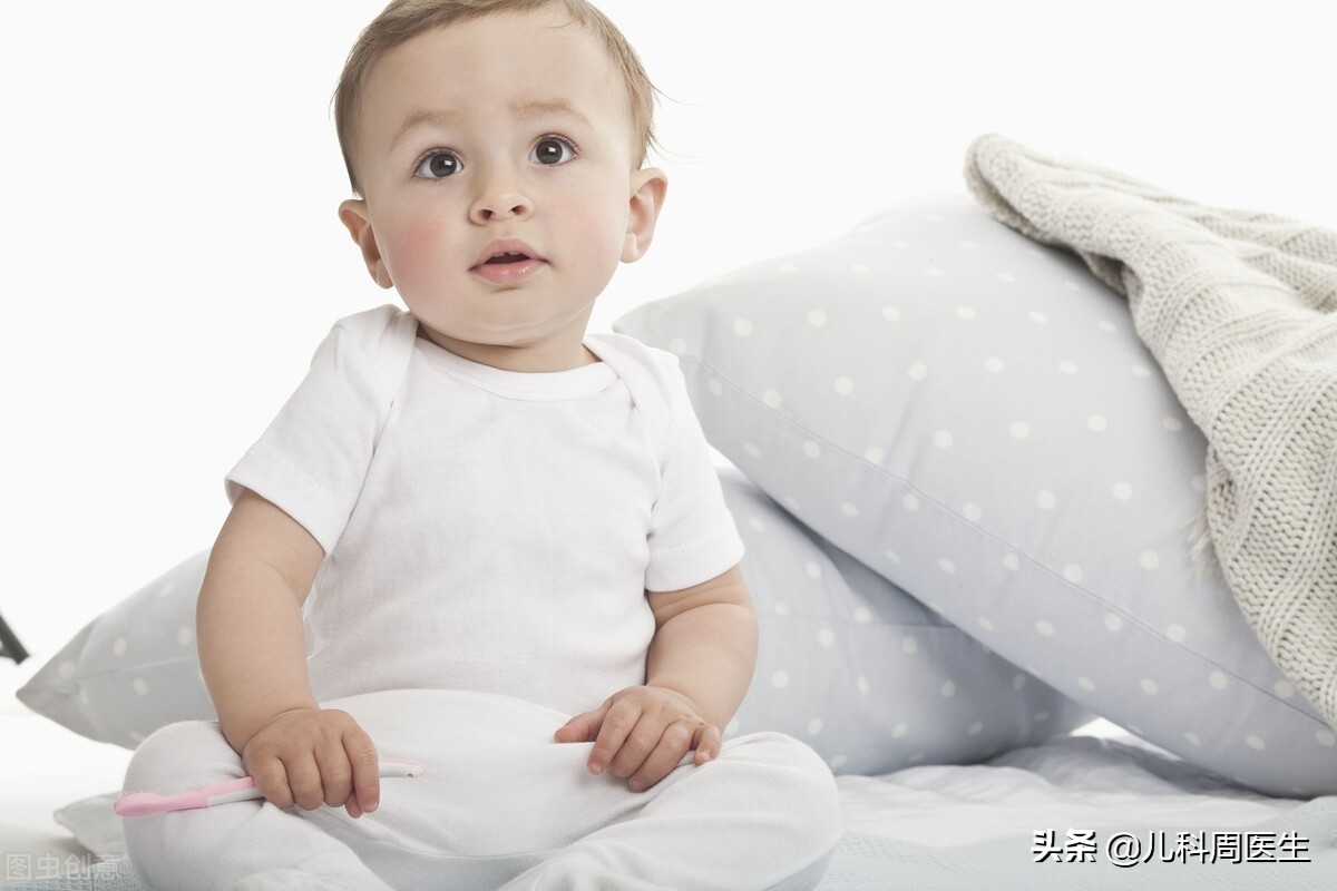 孩子春捂秋冻的方法,秋高气爽易感冒