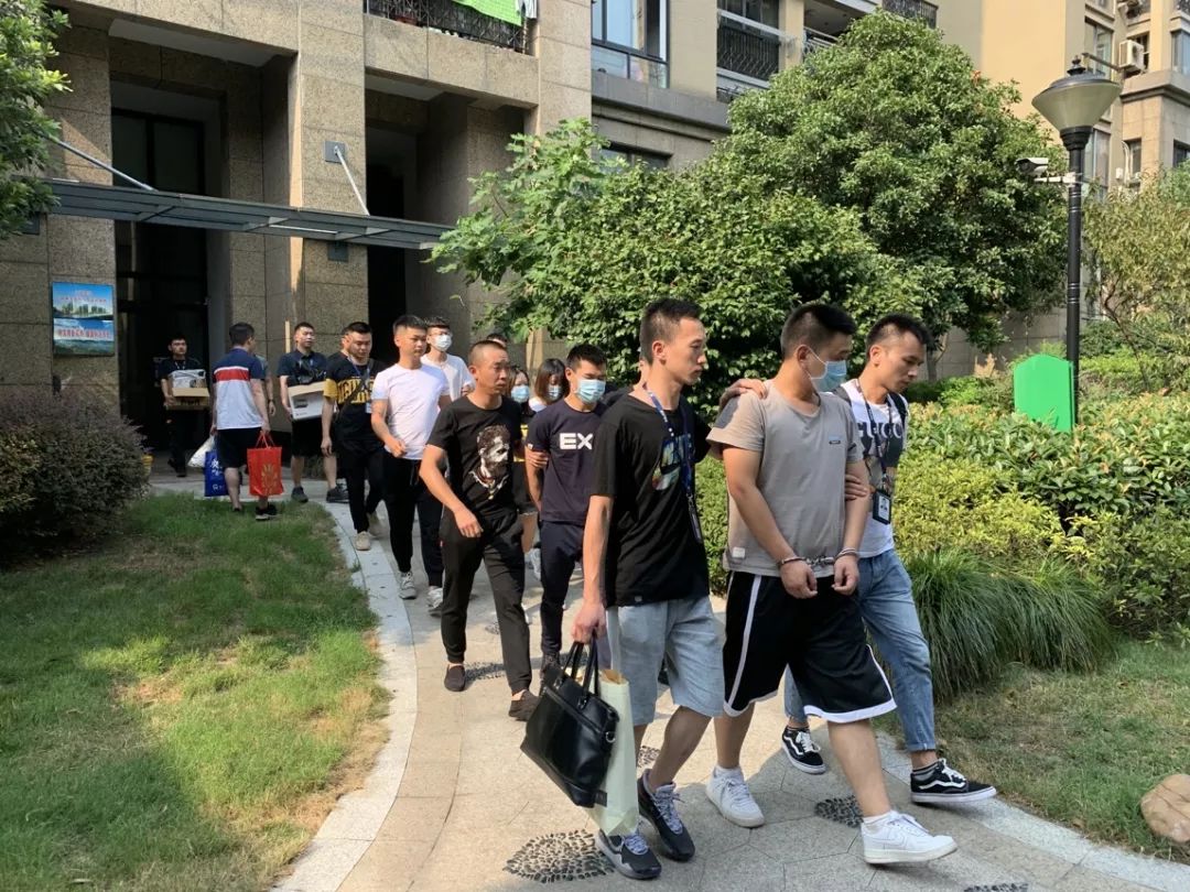 一个二维码引发的血案,一个二维码引成的血案