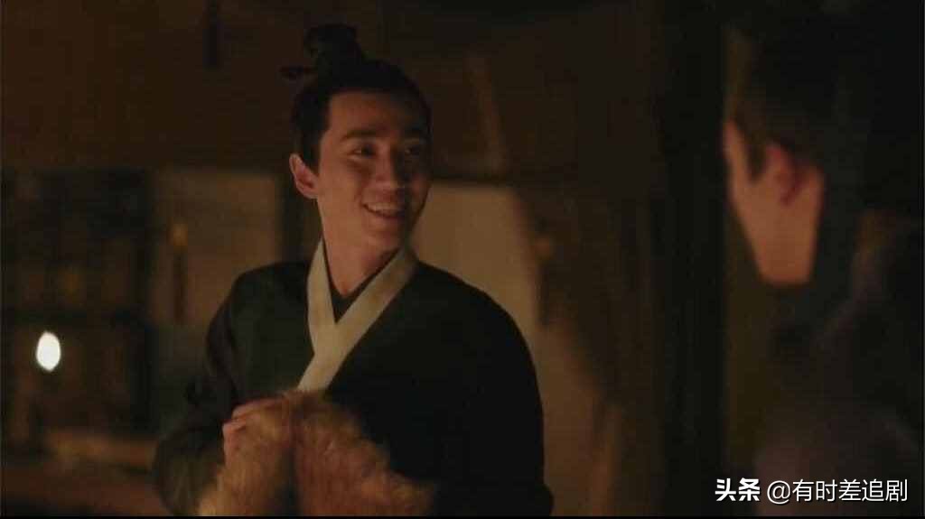 2022年朱一龙火到什么程度,19到33岁的朱一龙