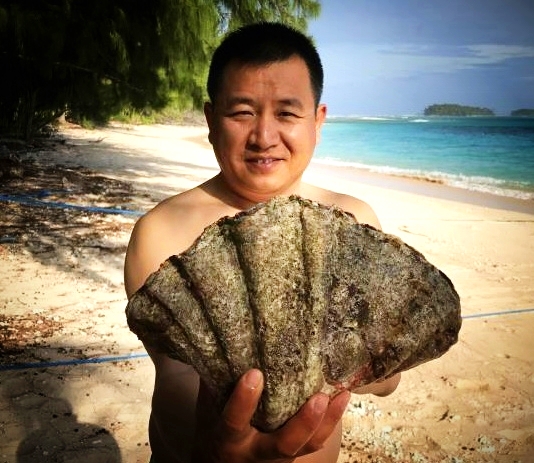 十年前,我只带了一根鱼竿出门,吃遍了世界上的各种顶级海鲜