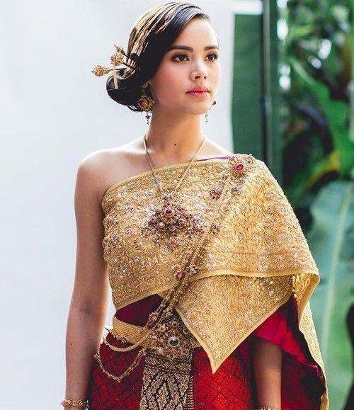 一定要试试的绝美泰国服饰,泰国女明星传统服饰