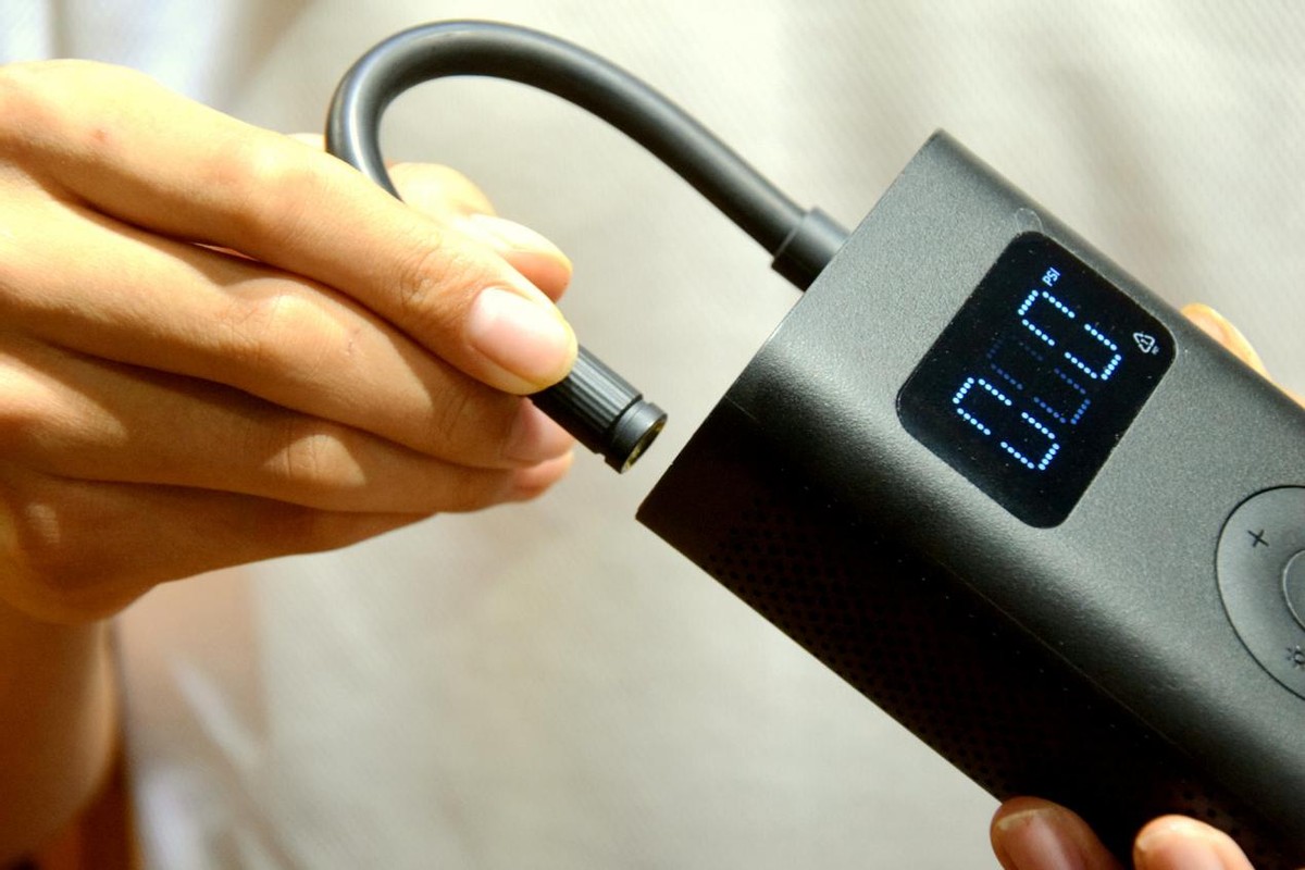 米家充气宝1s给汽车充气评测,米家充气宝1s怎么看充满电没