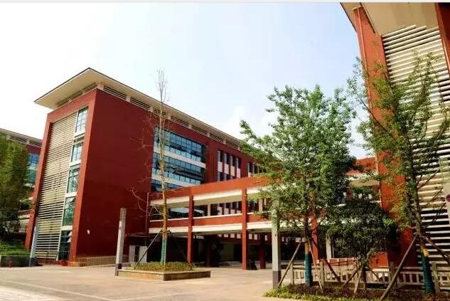 三峡大坝宜昌市,三峡高中市级示范