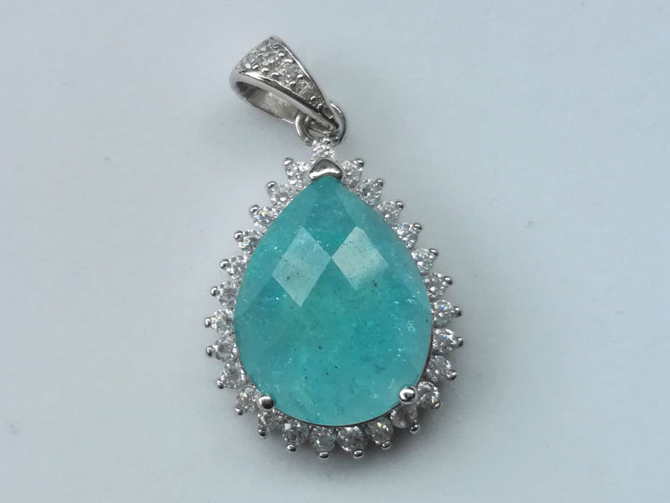 各地玉石的鉴别与特征,玉石的种类及特征及鉴别方法