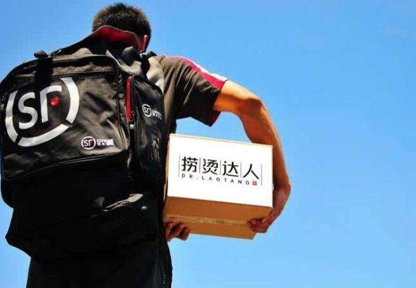 讲个笑话：滴滴做“货拉拉”，顺丰做企业“美团”，小哥：头盔呢