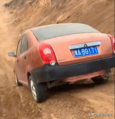 奇瑞qq6翻滚,当你看到一辆自动挡的车