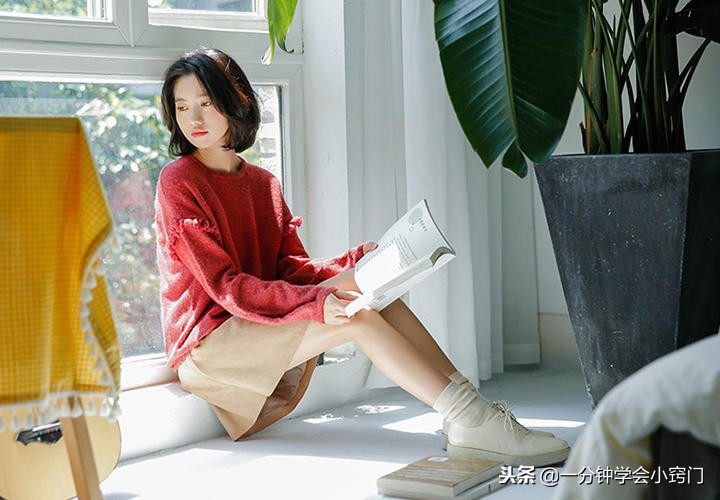 什么打底毛衣好看,黑色打底毛衣穿搭高级感