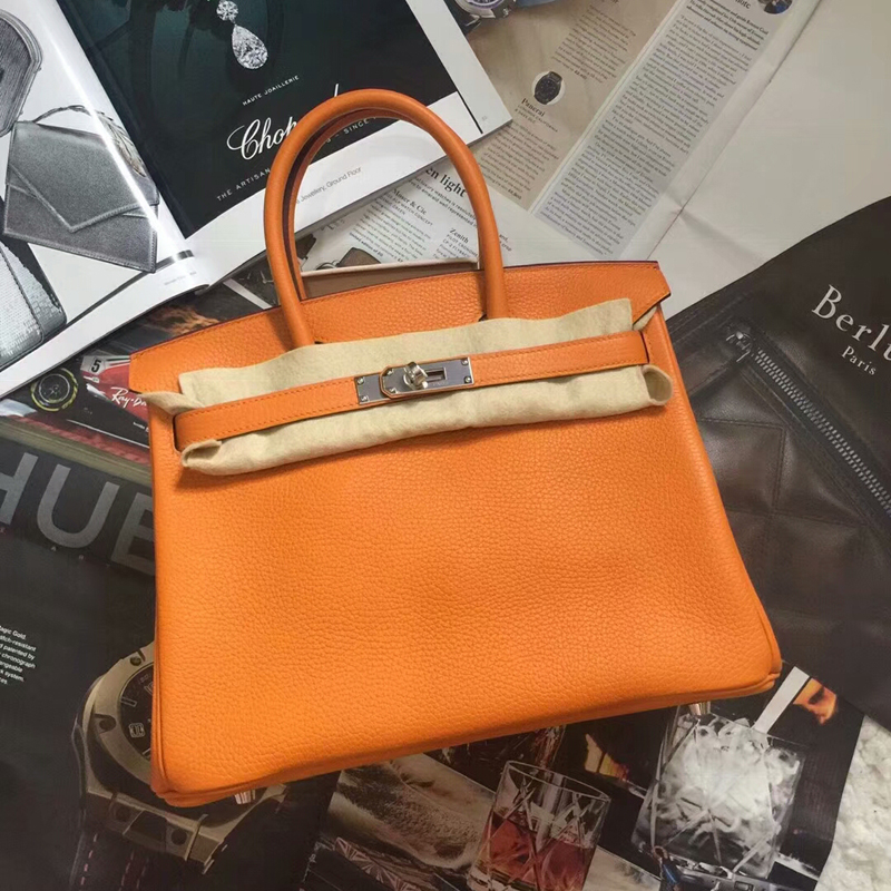 入境奇葩规定盘点，口香糖都成了*禁品违**！带多了直接进监狱！