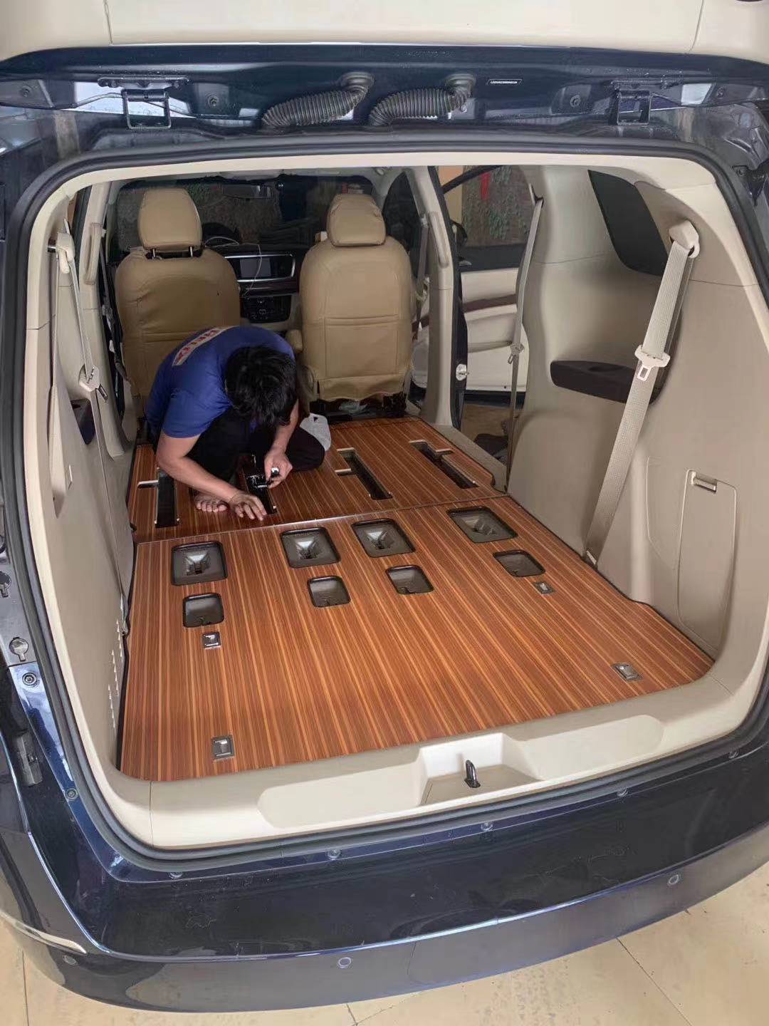 一年一轮回，百万欠款再创业又入坑？