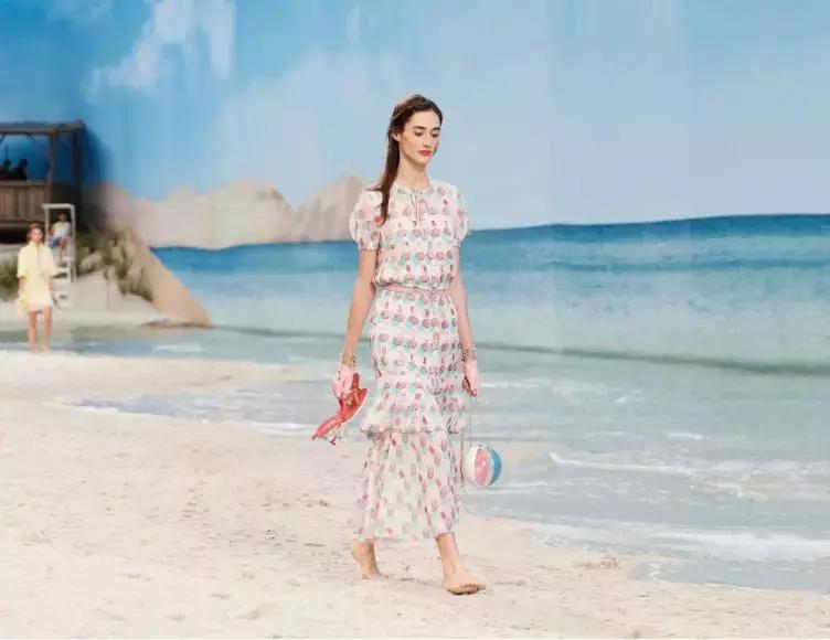 上万的裙子值不值,几百元连衣裙推荐