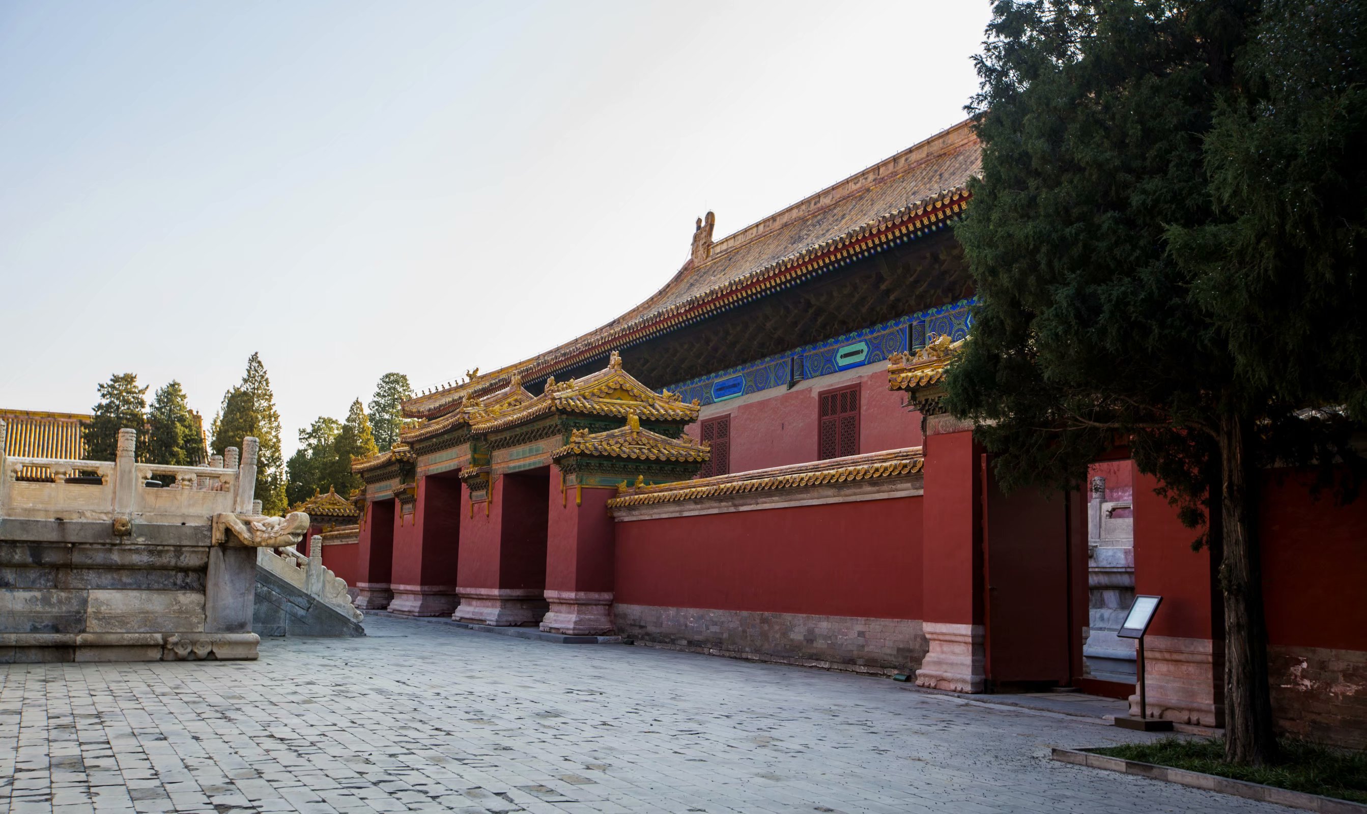 太庙,位于北京市东城区东长安街*安门天**东侧,始建于明永乐十八年