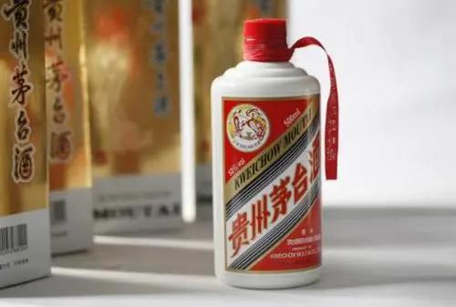 五粮液剑南春国窖1573哪个口感好,国窖茅台五粮液哪种好喝