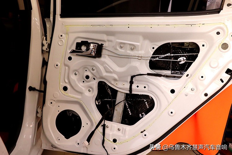 音响改装汽车音响库尔勒,慧声汽车音响改装视频