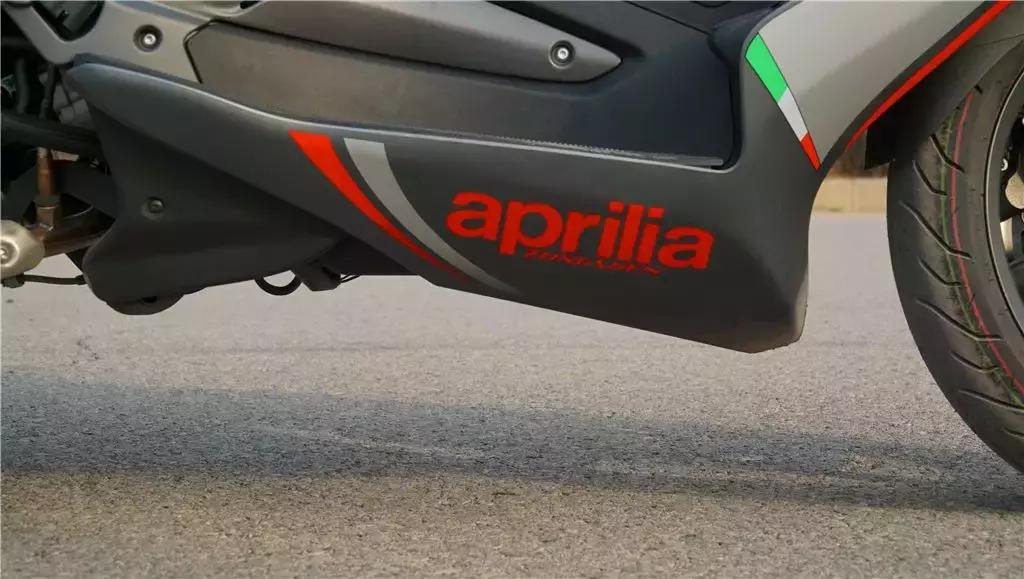 鍜宻rmax300鍚岀骇鐨勮溅,srmax300楠戣鎰熷彈