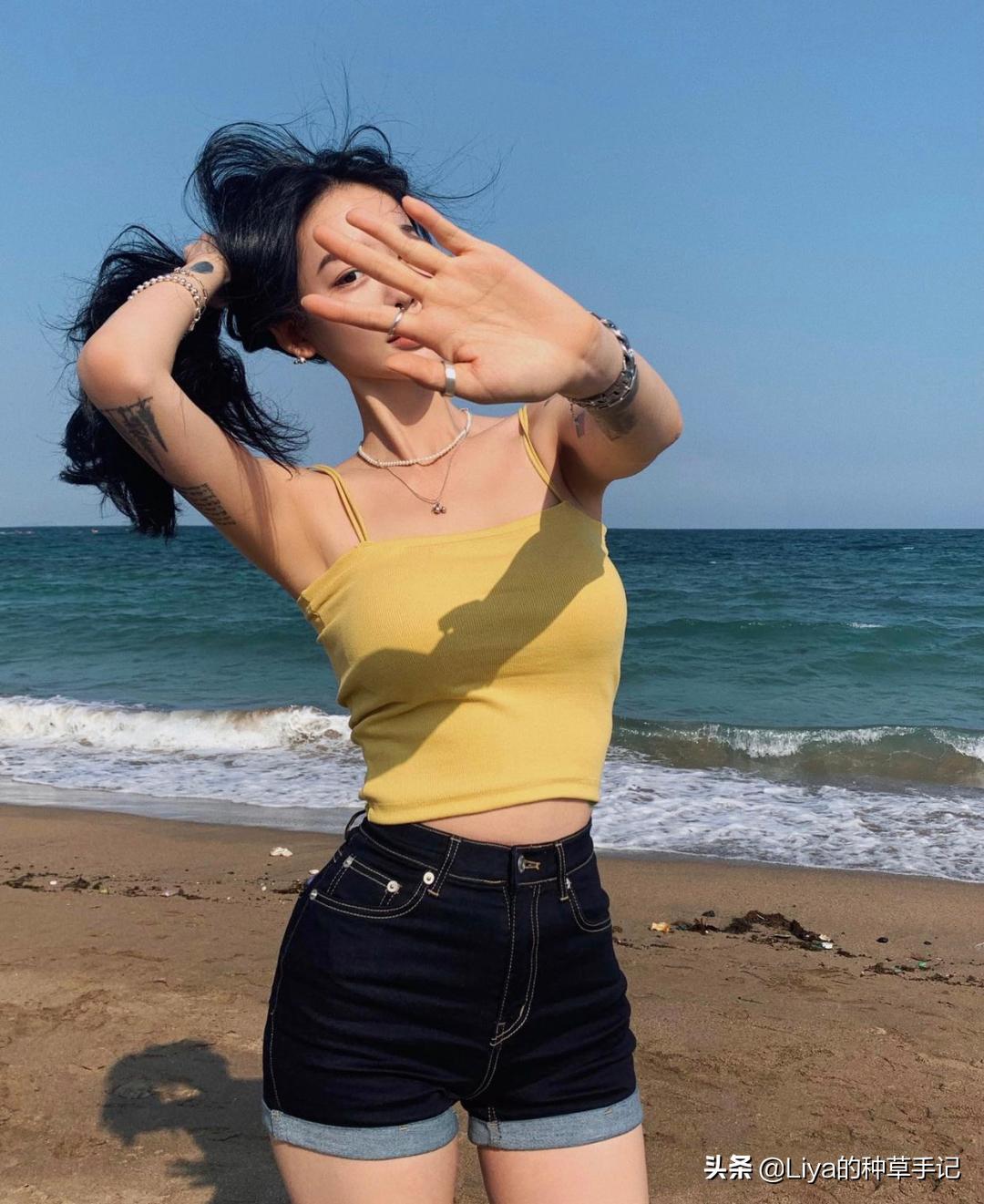 130斤胖mm穿衣搭配夏天,夏季又黑又胖的女生怎么穿搭