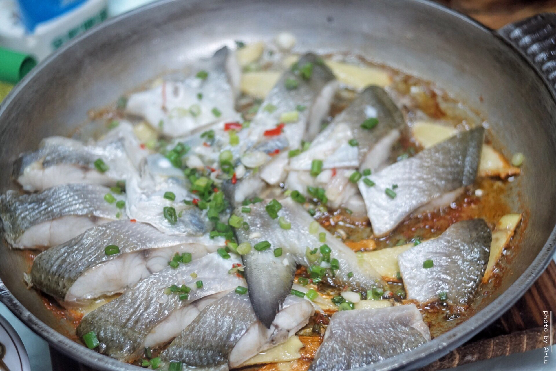 来来海鲜,旧店迁新址,老板直说我们家的菜都好吃,来过都想再来