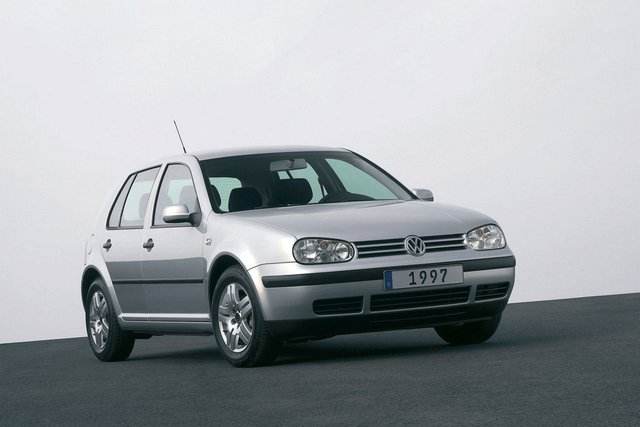 大众高尔夫两厢是什么款,大众高尔夫两厢家轿质量怎么样