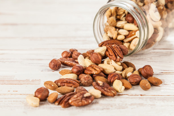 坚果最近发生的新闻,坚果的故事