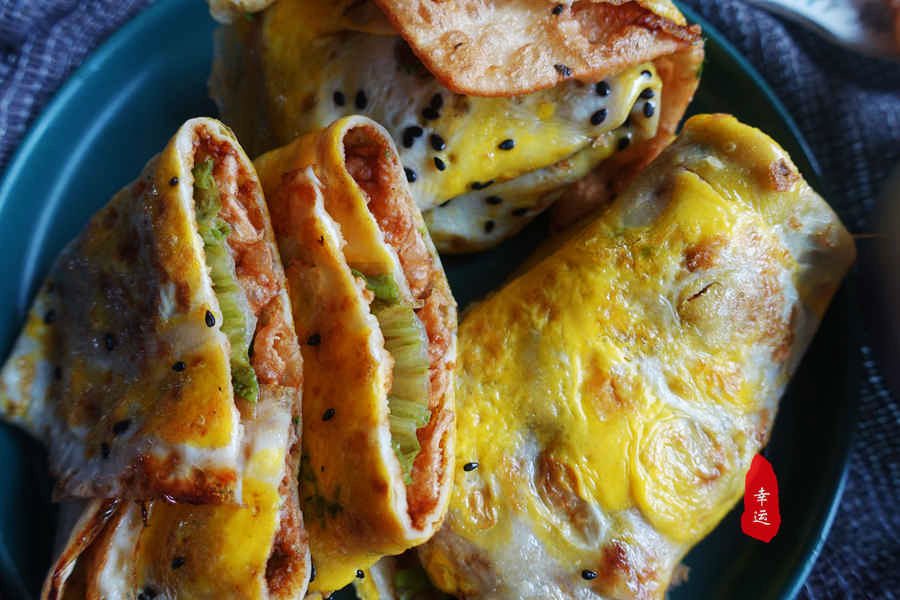 纯手工煎饼又薄又脆好吃,家庭版薄脆煎饼