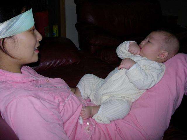 生孩子后妈妈的表现,生娃后妈妈会有哪些变化