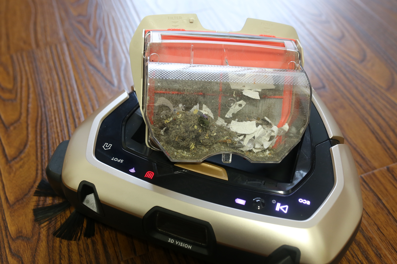 扫地机器人新型,扫地机器人有什么创新