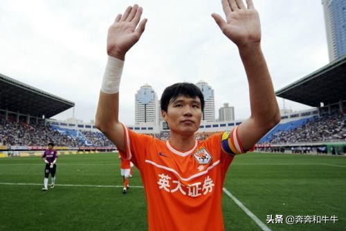 1999年带领山东鲁能泰山夺得双冠,99年鲁能泰山双冠王之路