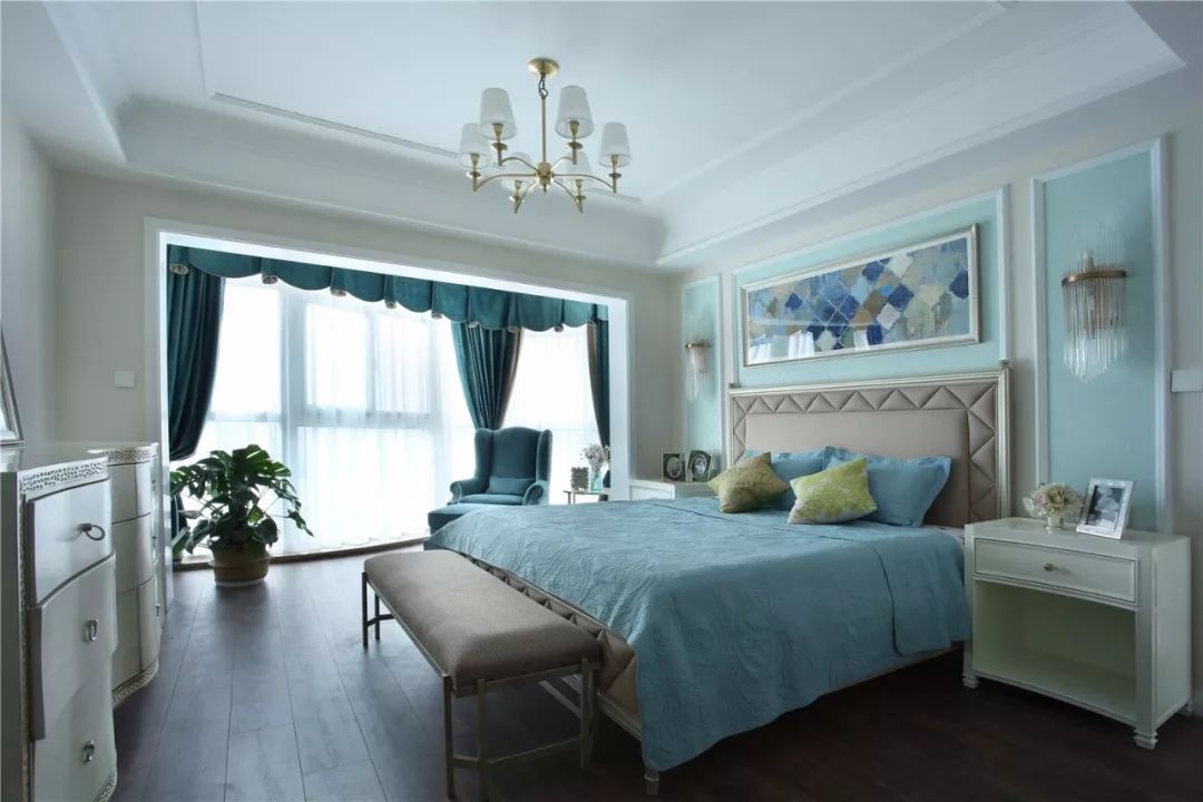 打造舒适的卧室,卧室床头选什么材质