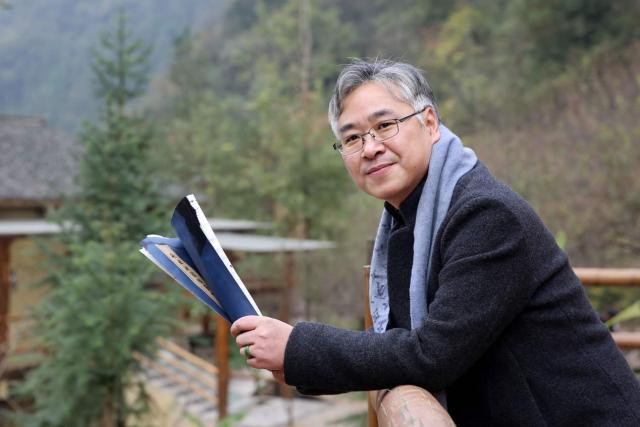 他是网络小说界稀有的文人型作者,仙气十足,让老书虫赞不绝口