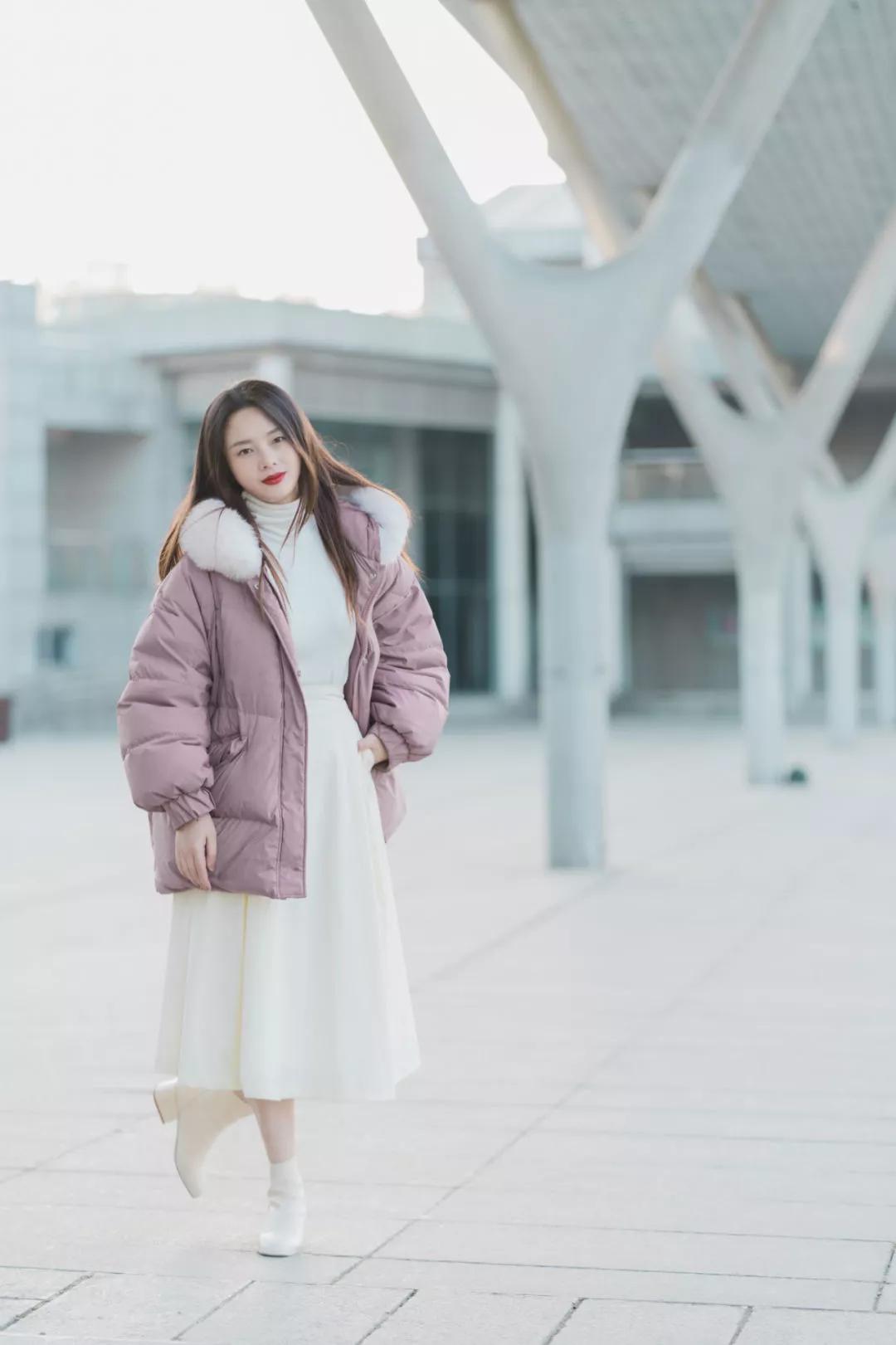 你还在穿小高领吗?这件内搭=很贵